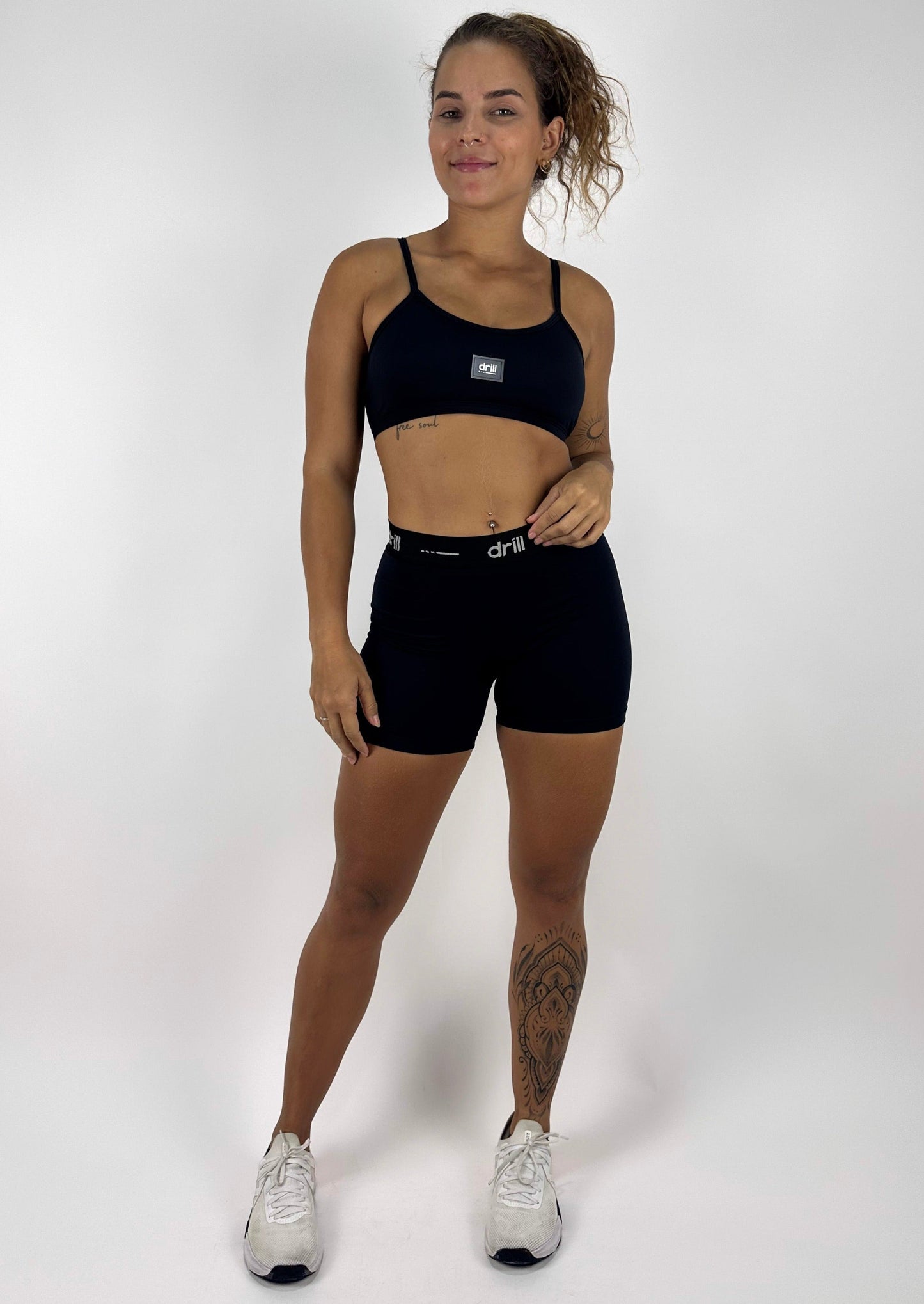 short desert other side preto Drill