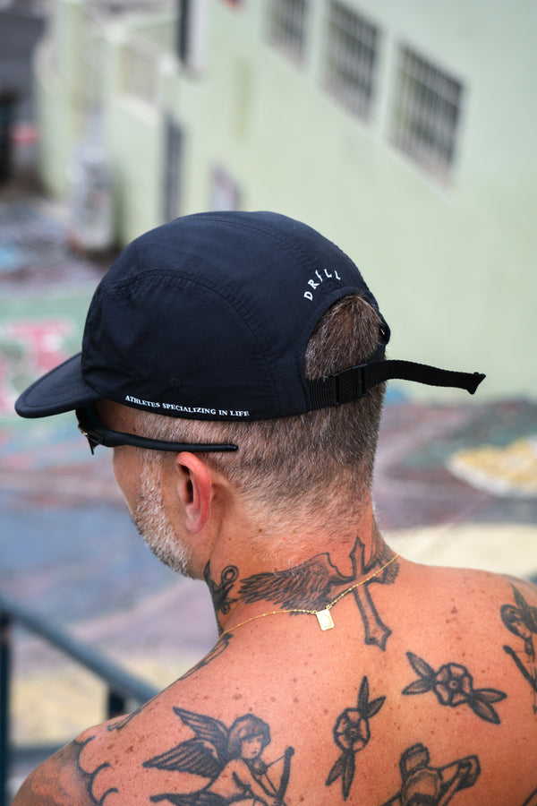 boné five panel blackblack