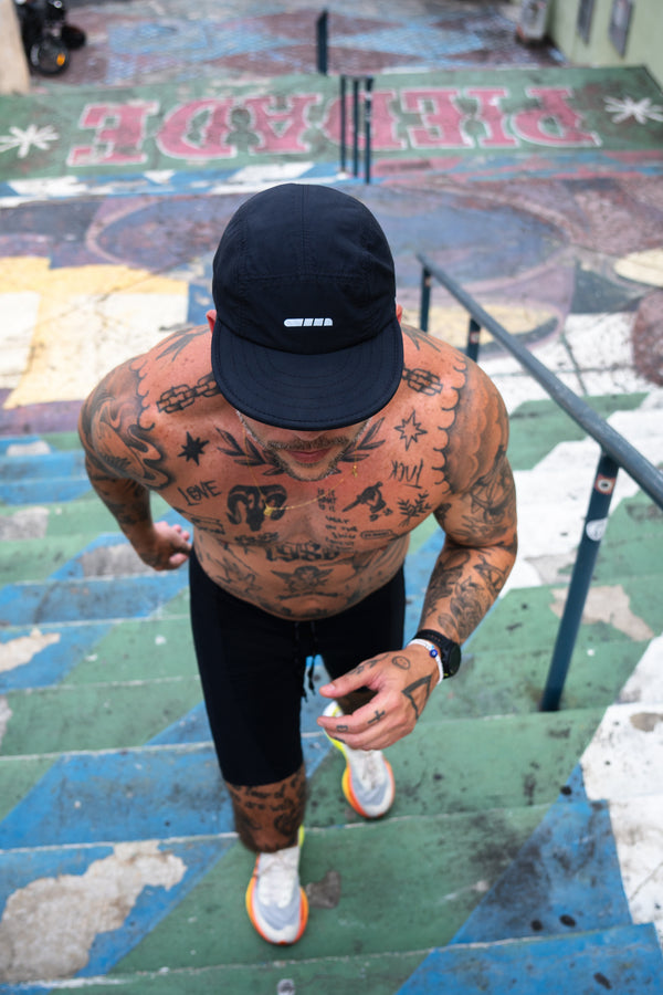boné five panel blackblack