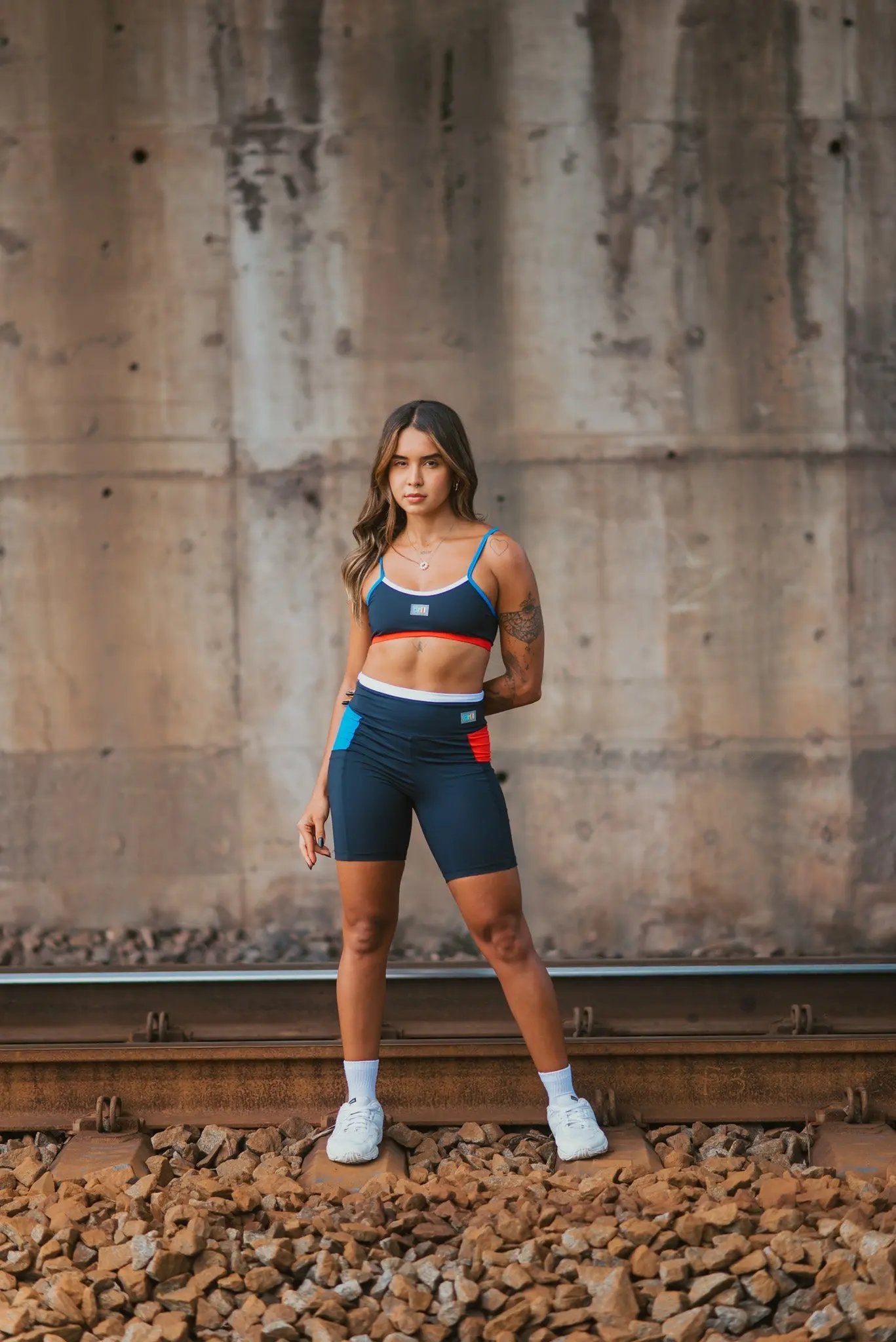 short running femnino tunnel Drill