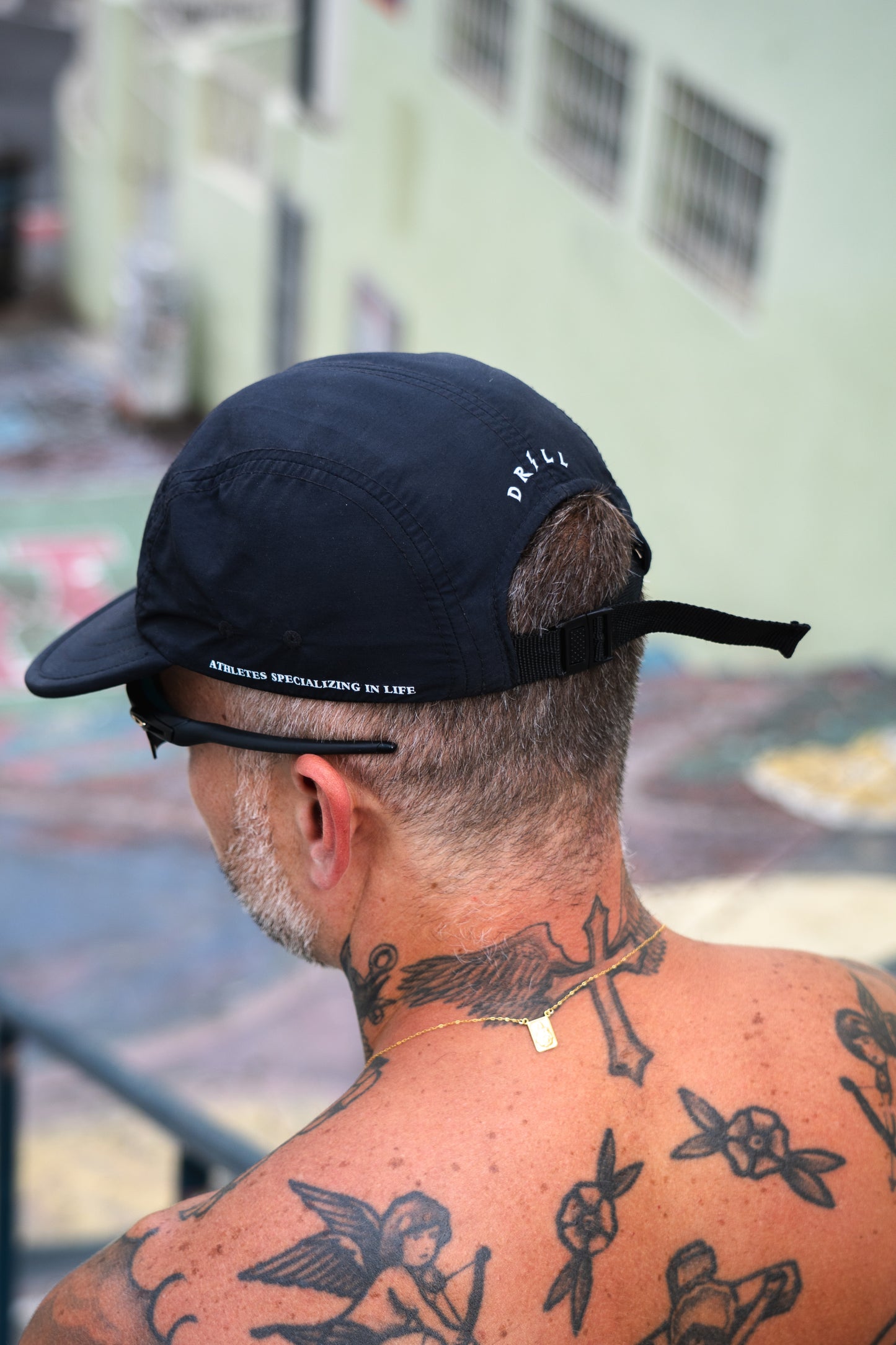boné five panel blackblack